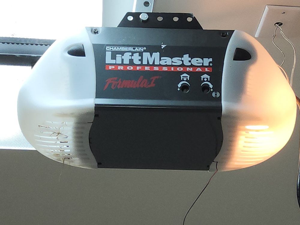 Garage door opener repair in Phoenix, Arizona