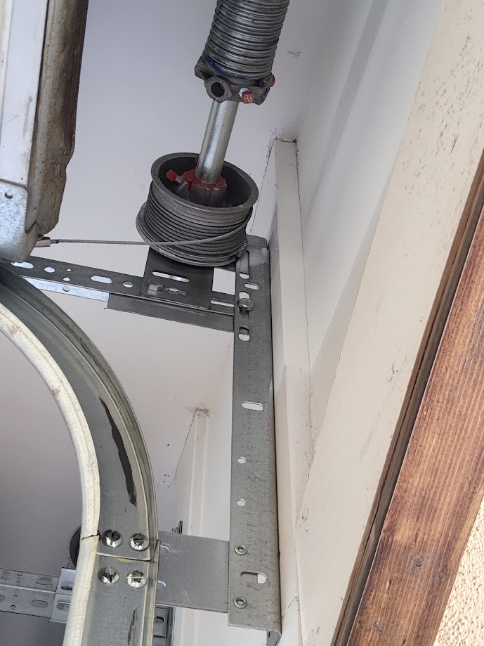 Garage door cable drum repair in Scottsdale, AZ