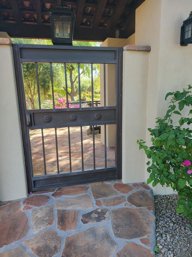 Saguaro wave top teal driveway gate, Scottsdale AZ